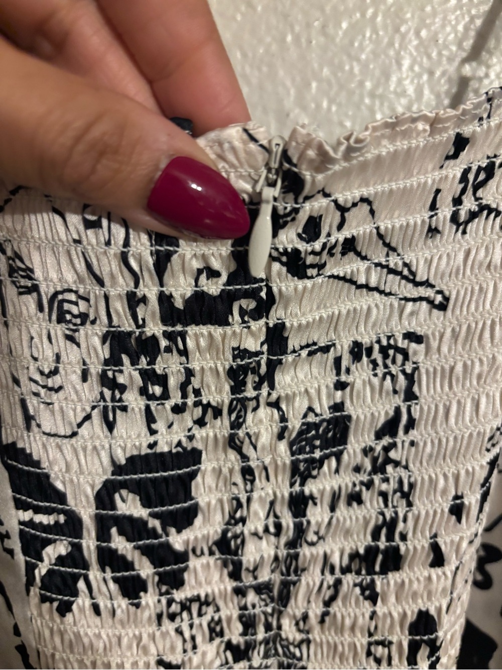 Reformation Kosta Silk Mini Dress with Abstract Faces and People NWT - Picture 10 of 10